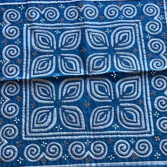 ⚜️ Hand- Made Embroidered WALL HANGING  17” X 17” - Picture 1 of 16